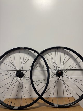 Ruedas 29” CRANKBROTHERS Synthesis Enduro Nuevas