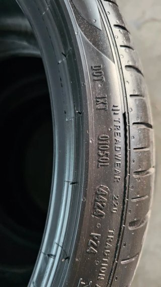 Neumáticos 265 30 19 Pirelli