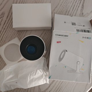 Proyector MAGCUBIC Android 14 4K WiFi 6