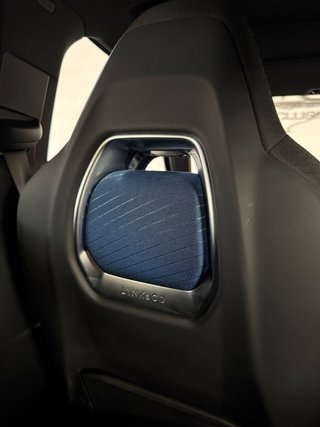 LYNK & CO 01 2023
