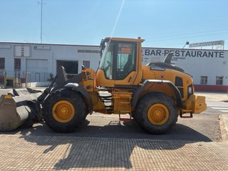 Pala cargadora Volvo L90H