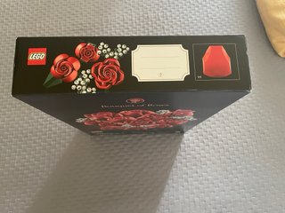 LEGO Botanicals Bouquet di Rose Rosse 10328