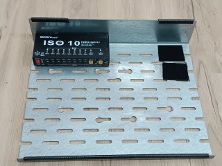 Pedalboard Fuente de Poder Alimentador pedales