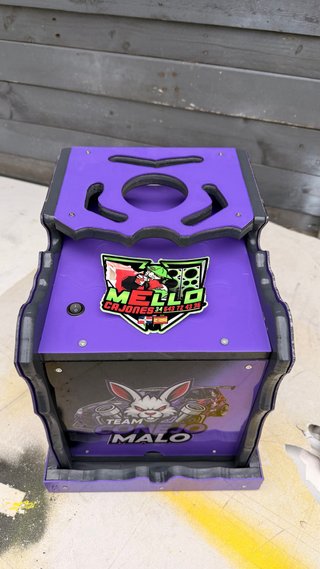 Caja de radio personalizada El Inquieto HD