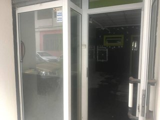 Local comercial en alquiler en Oliva pueblo en Oliva