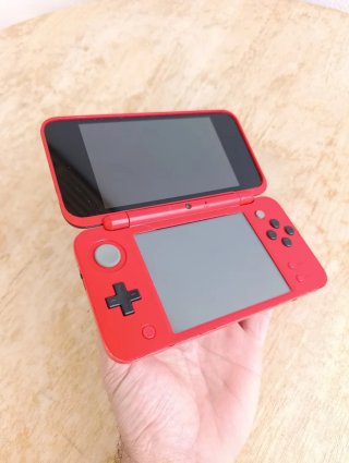 Nintendo 2Ds XL Poke ball Pokémon