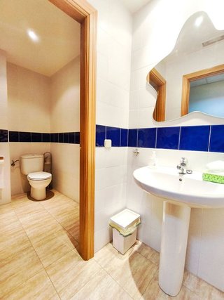 Local comercial en venta en Parque Lisboa - La Paz en Alcorcón