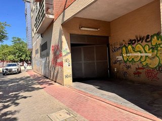 Garaje en venta en El Carmen en Murcia