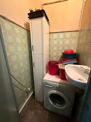 Local comercial en venta en Can Serra en Hospitalet de Llobregat, L´