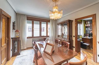 Piso en venta en La Villa - Bazuelo en Mieres