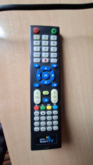 TV 40 Negra