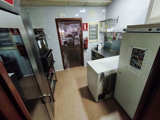 Local comercial en venta en Parque Lisboa - La Paz en Alcorcón