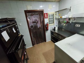 Local comercial en venta en Parque Lisboa - La Paz en Alcorcón