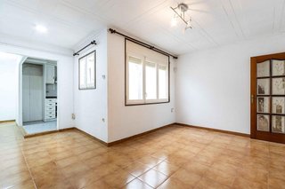 Casa adosada en venta en Ca n'Aurell en Terrassa