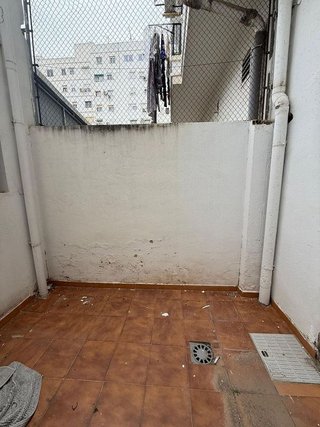 Local comercial en alquiler en Montolivet en Valencia