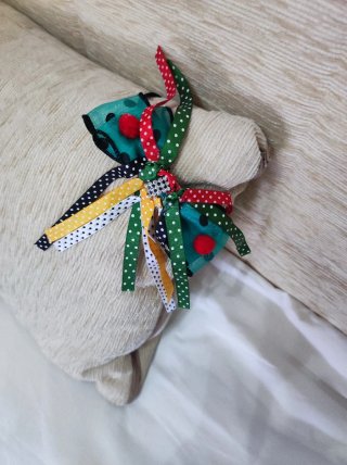 Diadema Adorno Flores y Pompones