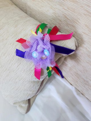 Diadema Adorno Flores y Pompones