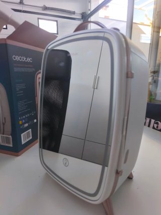 Mini nevera Cecotec Coolingbeauty 6000 Mirror