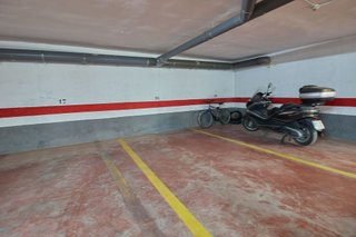 Garaje en venta en Benetússer