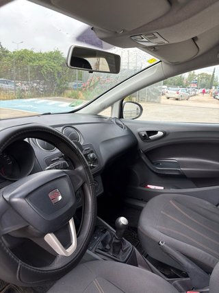 SEAT Ibiza 2011 1.4 16V 85 CV