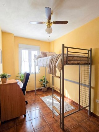 Casa adosada en venta en Playamar en Torremolinos