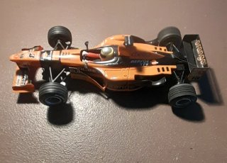 Coche F1 Scalextric Arrows Orange