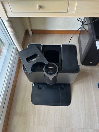 Robot Aspirador EUREKA J20 con Autolimpieza