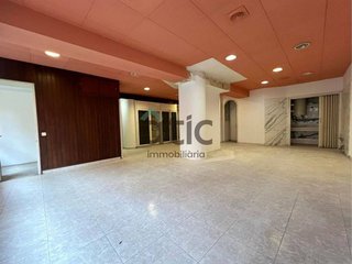 Local comercial en venta en Centre - Passeig i Rodalies en Manresa