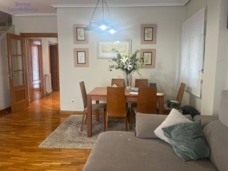 Casa adosada en venta en Portillejo - Valdegastea en Logroño
