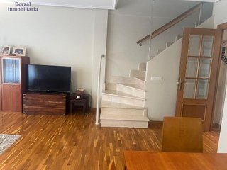 Casa adosada en venta en Portillejo - Valdegastea en Logroño