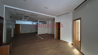 Local comercial en venta en Praza Independencia en Vigo