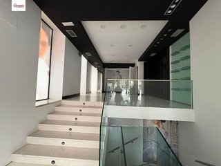Local comercial en alquiler en Centro en Burgos