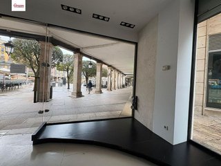 Local comercial en alquiler en Centro en Burgos