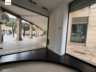 Local comercial en alquiler en Centro en Burgos