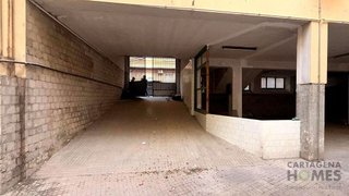 Local comercial en venta en Cieza