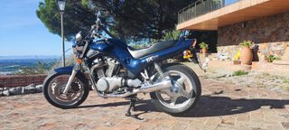 Suzuki VX800 - Clásica, ITV y neumáticos nuevos
