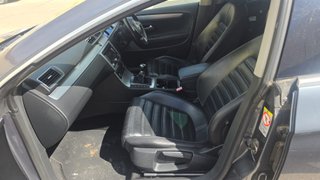 Volkswagen Passat CC 2011
