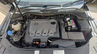 Volkswagen Passat CC 2011