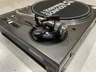 Technics SL-1210M3D (Only in Barcelona)