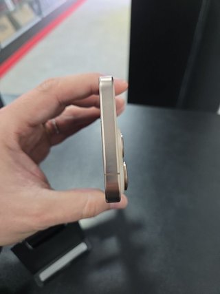 iPhone 16 Pro 128GB Desierto Titanio