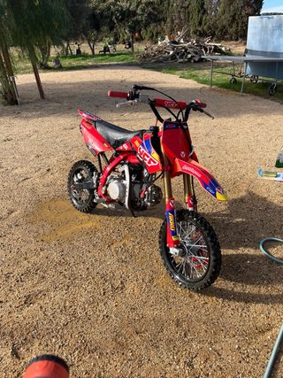 Pitbike YCF 150F Edición Especial Roja