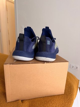 Zapatillas Under Armour HOVR Rise 45 Azul Marino