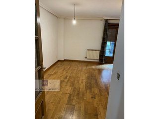 Piso en venta en Casco Antiguo en León