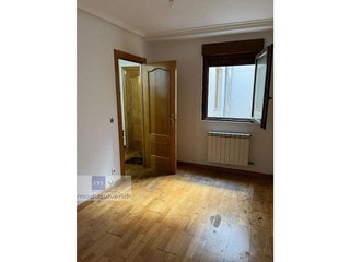 Piso en venta en Casco Antiguo en León