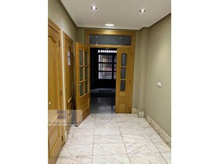 Piso en venta en Casco Antiguo en León