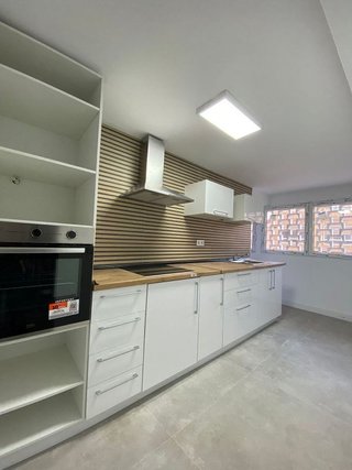 Piso en venta en Campoamor en Alicante