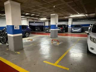 Garaje en venta en Creu Alta en Sabadell