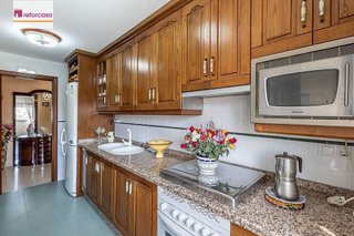 Piso en venta en Almanjáyar en Granada