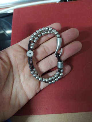 Pulsera cuero y plata
