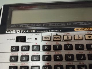 CALCULADORA CIENTÍFICA CASIO FX-880P Personal Comp